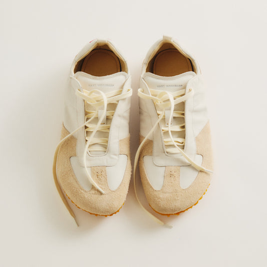 FLOW TRAINER - WHITE BRUSHED SUEDE