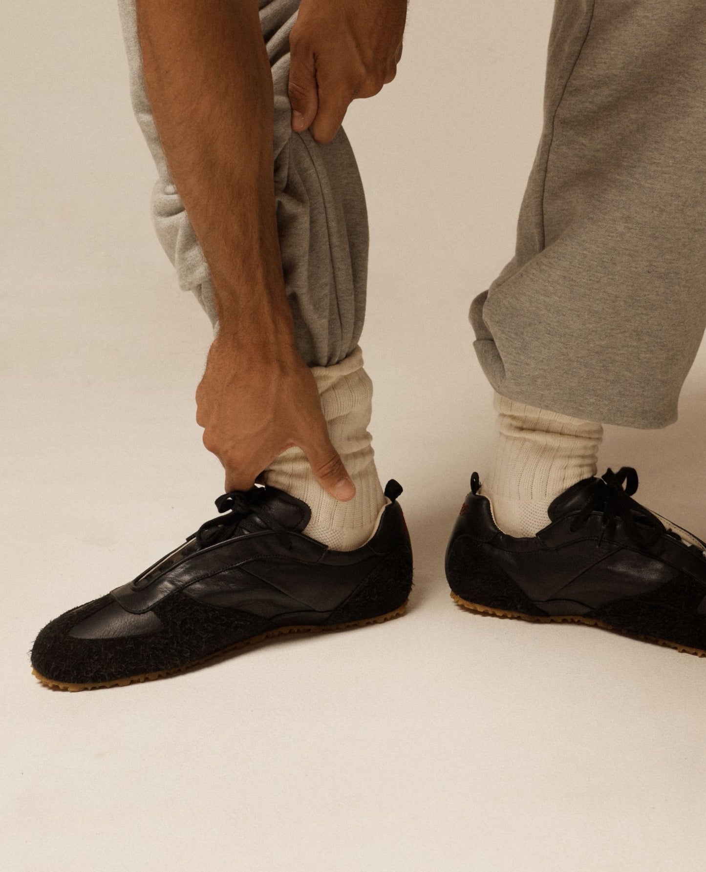 FLOW TRAINER - BLACK